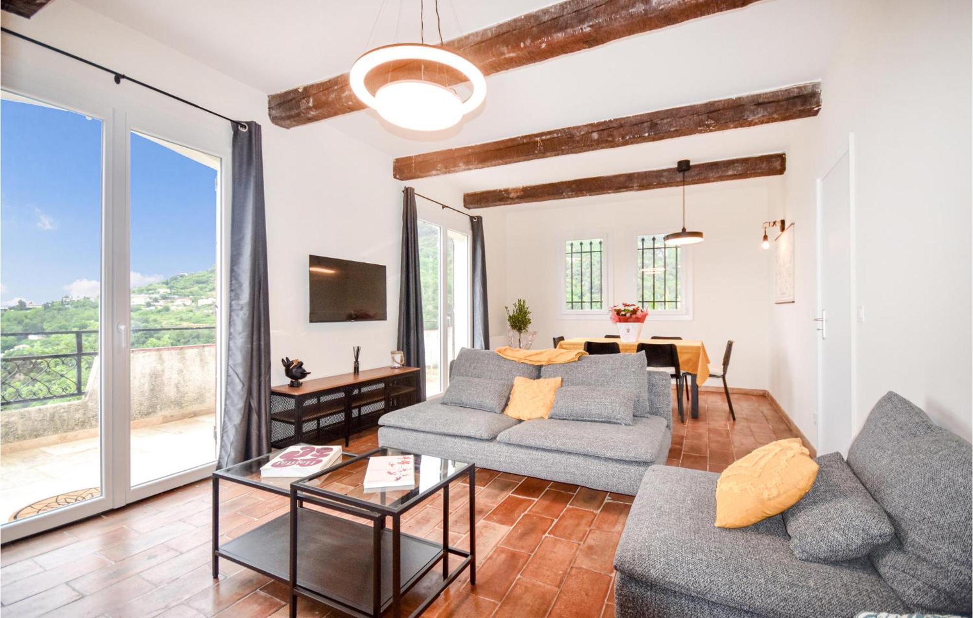 Awesome Apartment In Saint-Jeannet With Kitchen מראה חיצוני תמונה
