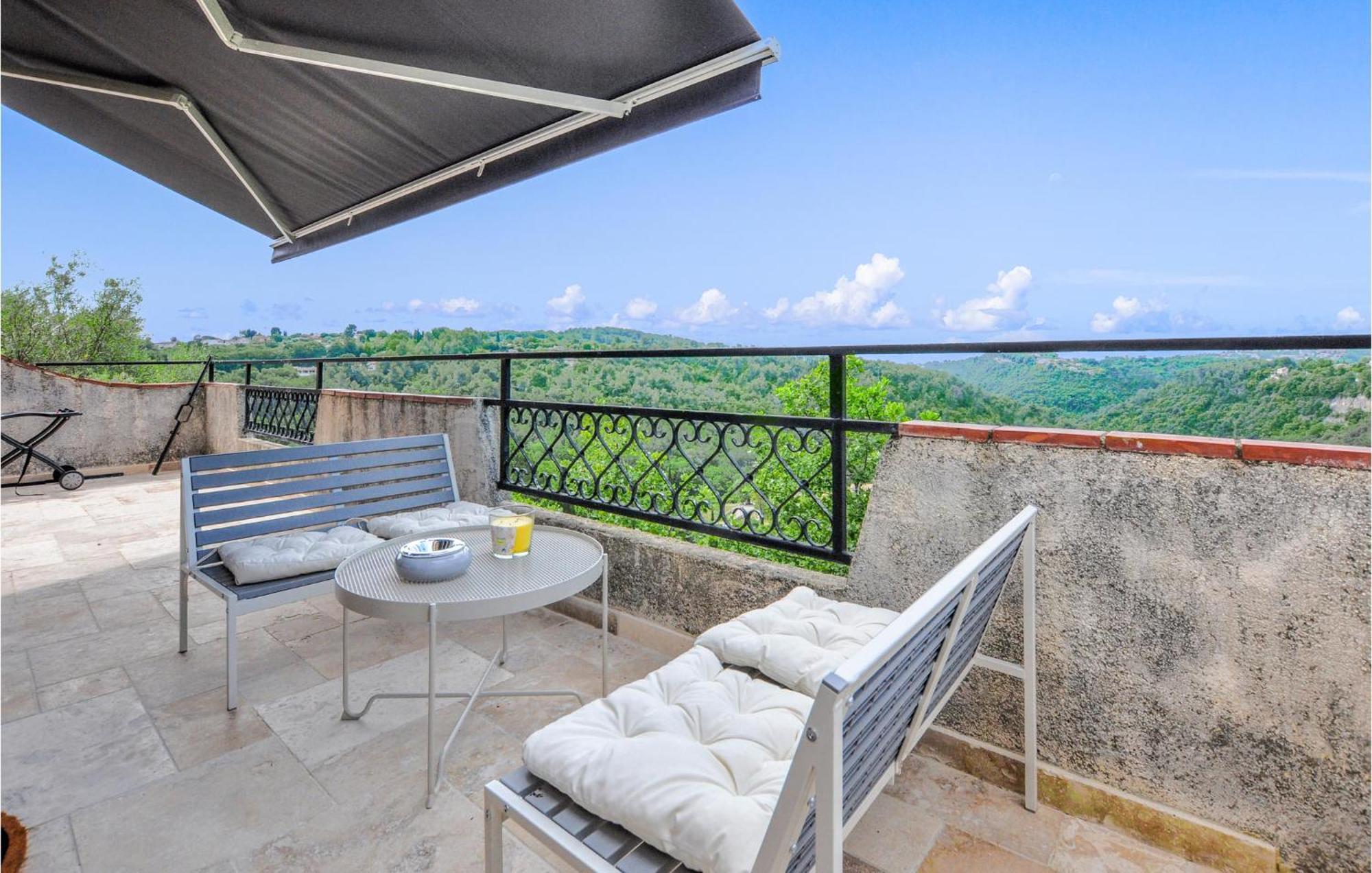 Awesome Apartment In Saint-Jeannet With Kitchen מראה חיצוני תמונה